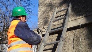 Голямото кастрене на кабели във Варна продължава СНИМКИ
