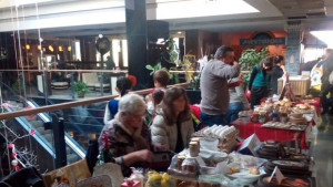 В Селския мол храна без е та и баркодове