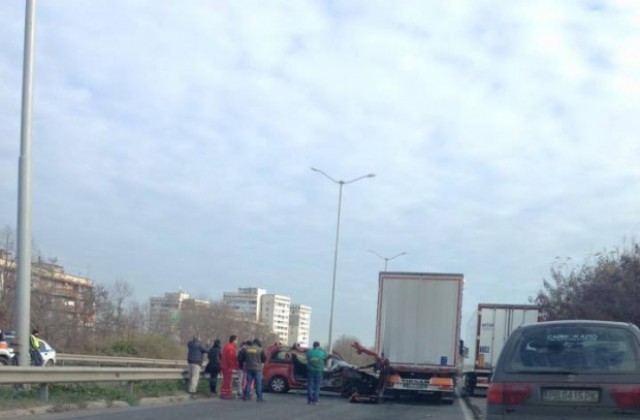 Тежка катастрофа на бул. България