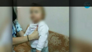 Майката на бебето Владислава изоставила и друго свое дете