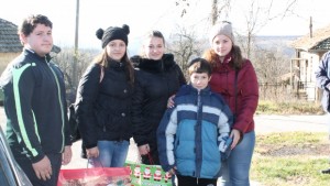 Млади тошевци помогнаха на връстник от поповско село