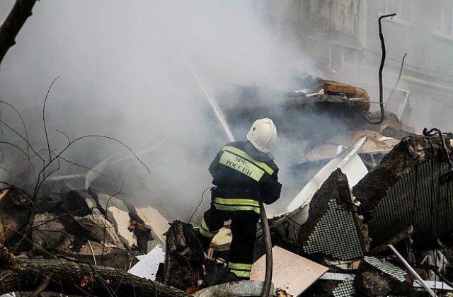Един загинал и четирима изчезнали след газова експлозия във Волгоград
