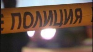 Куфар пред блок вдигна на крак полицията в Сливен