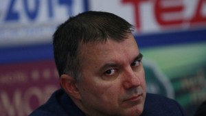 За кои клаузи в договора за бърз кредит трябва да