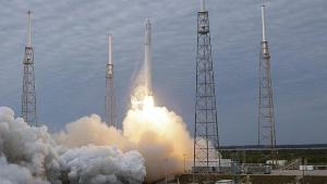 Ракетата Falcon 9 успешно се върна на Земята