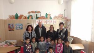 Жени ГЕРБ Г Оряховица направи дарение на филиала на детската