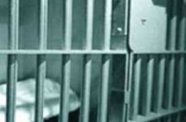 Съдът: Решетки за „муле” и наркотрафикант