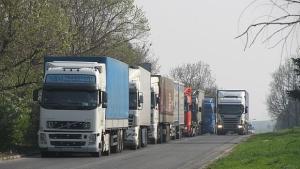 Ограничават тировете по празниците