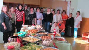 В Лясковец откриха благотворителна кулинарна изложба за бедни и възрастни