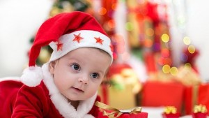 73годишен британец посреща Коледа с новороден син