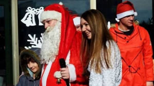 Посрещаме Дядо Коледа на площад Възраждане
