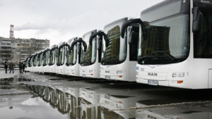 Градският транспорт няма да спира в новогодишната нощ