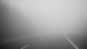 Намалена видимост заради мъгла