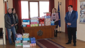 Австрийски деца изпратиха подаръци на Центъра за социална рехабилитация и