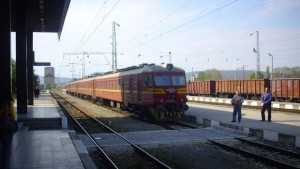 БДЖ спира да водоснабдява улици в квартал Гарата в Горна