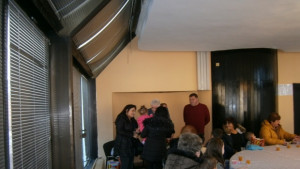 13 деца настанени в приемни семейства получиха подаръци от кмета