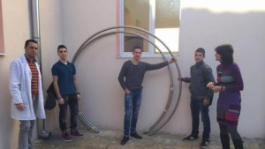 Зарядно за телефони и клипове създадоха казанлъшки ученици