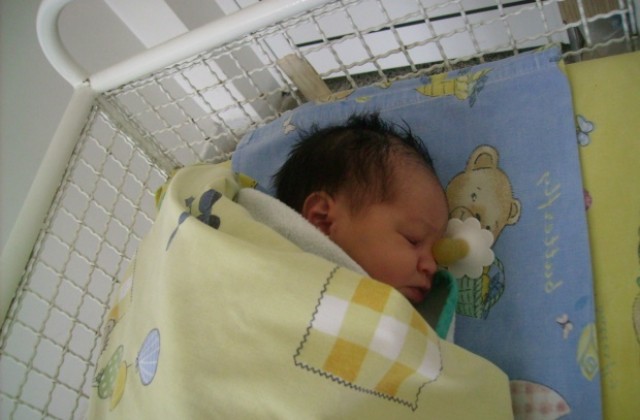 841 са родените бебета в Кюстендилска област