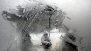 Жълт код в половин България за смразяващи температури и силен