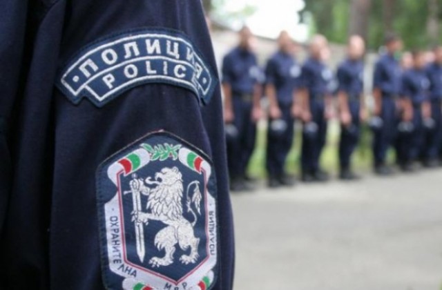 Младши инспектор от Първо РУ стана Полицай на годината