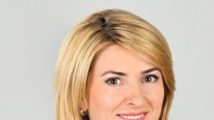 Таня Христова Да погледнем напред с надежда и спокойствие