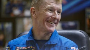 Екипажът на МКС посрещна Нова година 15 пъти