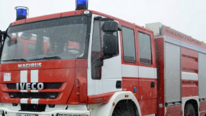 Пожарникари свалиха опасни ледени висулки в тунела на бул Хемус