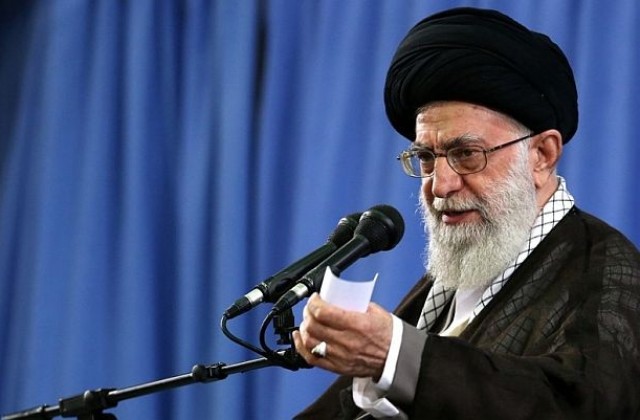 Иранският аятолах Али Хаменей заплаши Саудитска Арабия с божие възмездие
