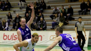 Играчите на Берое подновиха тренировки