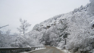 Спира се движението през зимния сезон по пътя вр Шипка