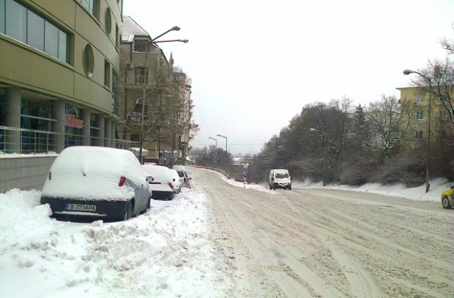 Жълт код за сняг и поледици във Варна