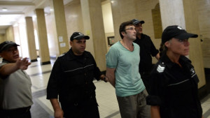 Съдът решава на 14 януари дали да пусне от ареста