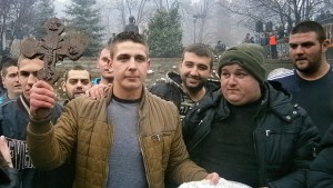 Йордан извади кръста снимки