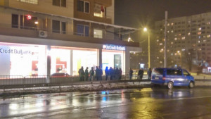 170 000 лeва са откраднали от банковия клон в Люлин