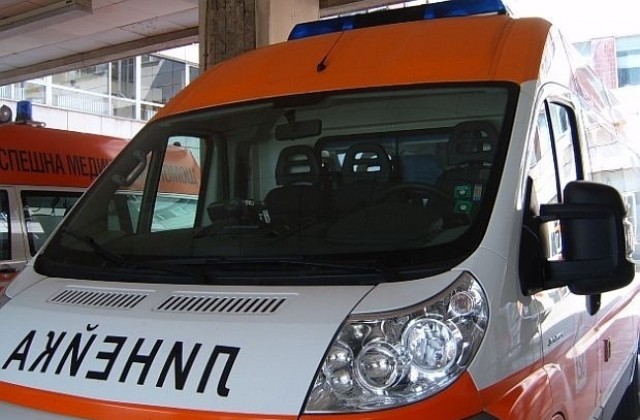 Катастрофа между автобус и няколко коли в центъра на столицата