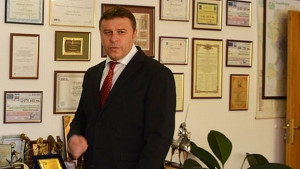 Камбитов с поздрав за Бабинден
