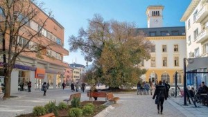 Симфоници и танцьори на протест в Сливен