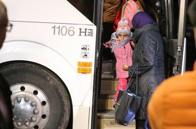 Автобус с бежанци се обърна в Турция, има загинали