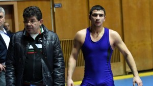 Кюстендилската школа по борба отново е 1 в страната