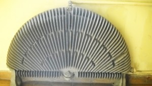 Стогодишни радиатори топлят Археологическия музей