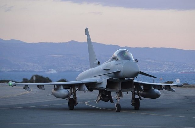 Лондон атакува за първи път Ислямска държава с ракети Бримстоун