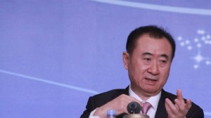 Найбогатият човек в Азия купи киностудиото на Джурасик парк