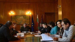 Проектират нова организация на движението на две места във В