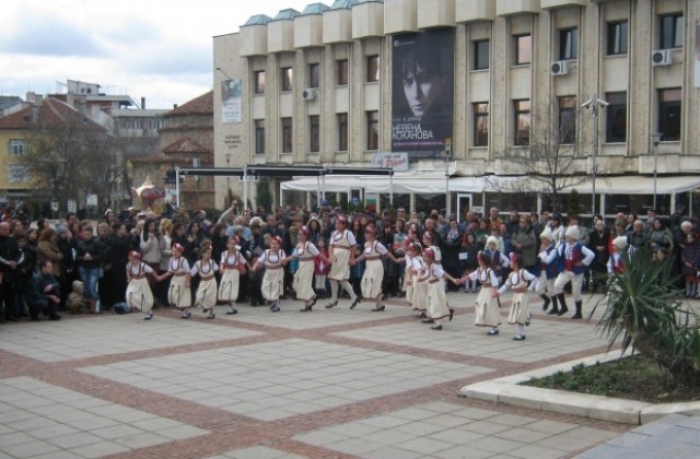 Отбелязват 138 -годишнината от Освобождението на Дупница