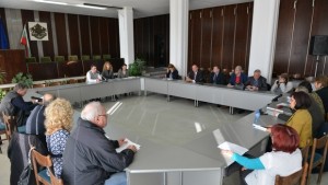 Бизнесът и директори на училища ще работят заедно за намиране