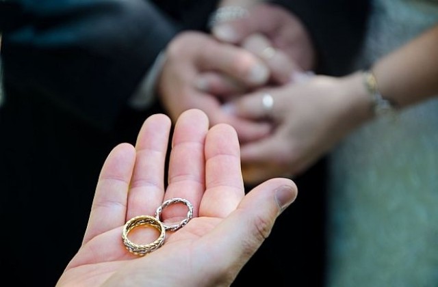 Увеличават се браковете в София