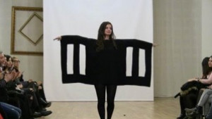 Студентите от специалност Мода и мениджмънт в модата показаха своите