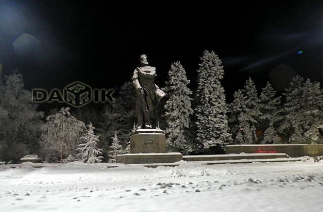 Кметът на Враца призовава всички отговорно да се включим в справянето с очакваната тежка зимна обстановка