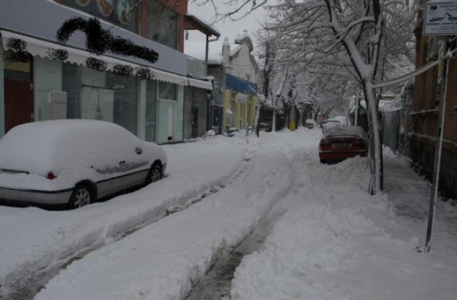 Застудяването продължава, оранжев код за валежи в половин България