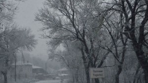 При усложнена обстановка АПИ спира движението по третокласните пътища